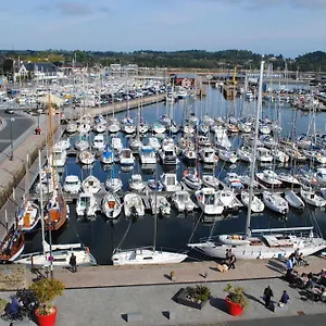 ** Hotel Le Goëlo - Port De France